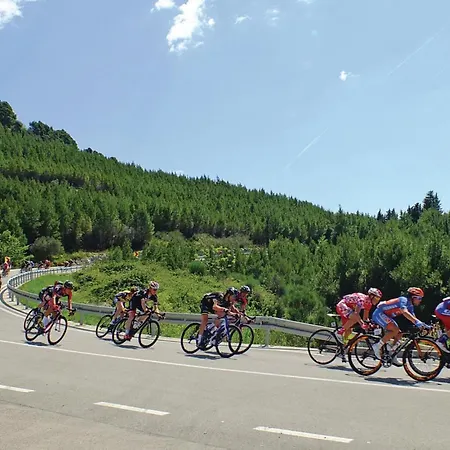 펜션 Cozy In With Sauna 마카르스카