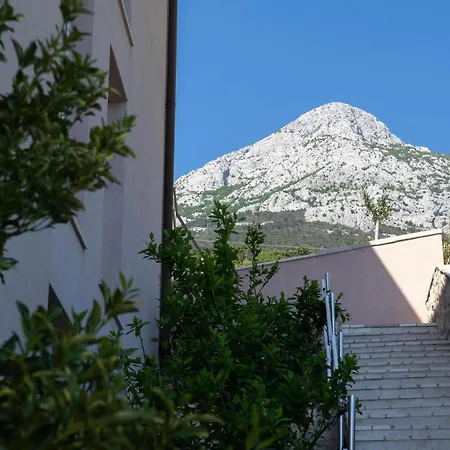 Cozy In With Sauna 펜션 *